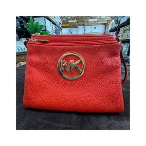 Michael Kors Red pebbled Leather Crossbody Bag w/snap front NEW